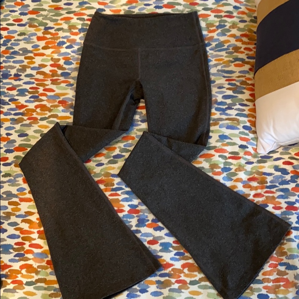 Splits59 Raquel Flare yoga pants, gray, size XS
